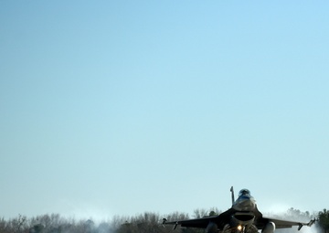 McEntire Joint National Guard Base F-16 fighter jets make successful return to base