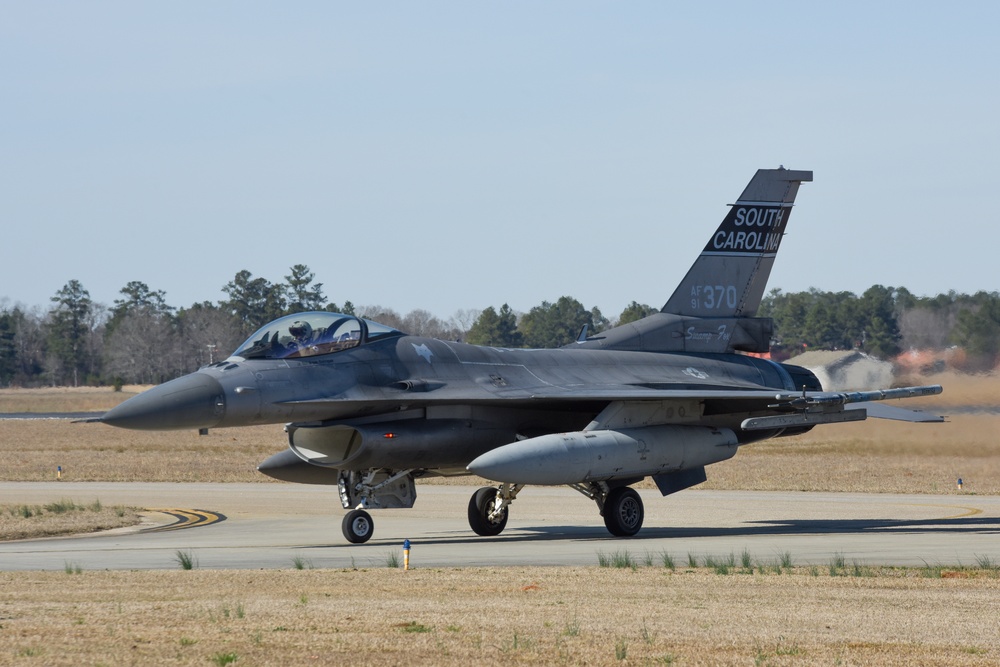 South Carolina Air National Guard F-16s return to McEntire Joint National Guard Base