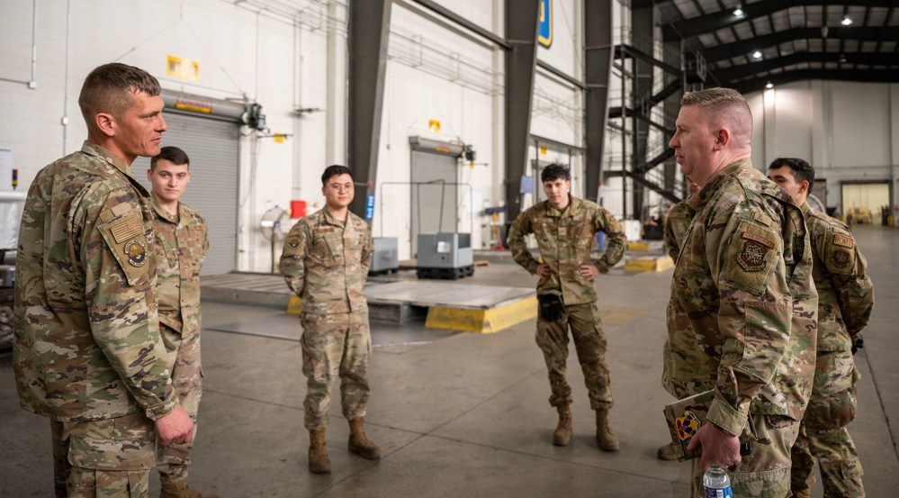 18th AF CCC visits Dover AFB