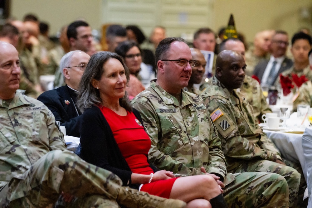 Fort Bliss Conducts 2023 Prayer Breakfast