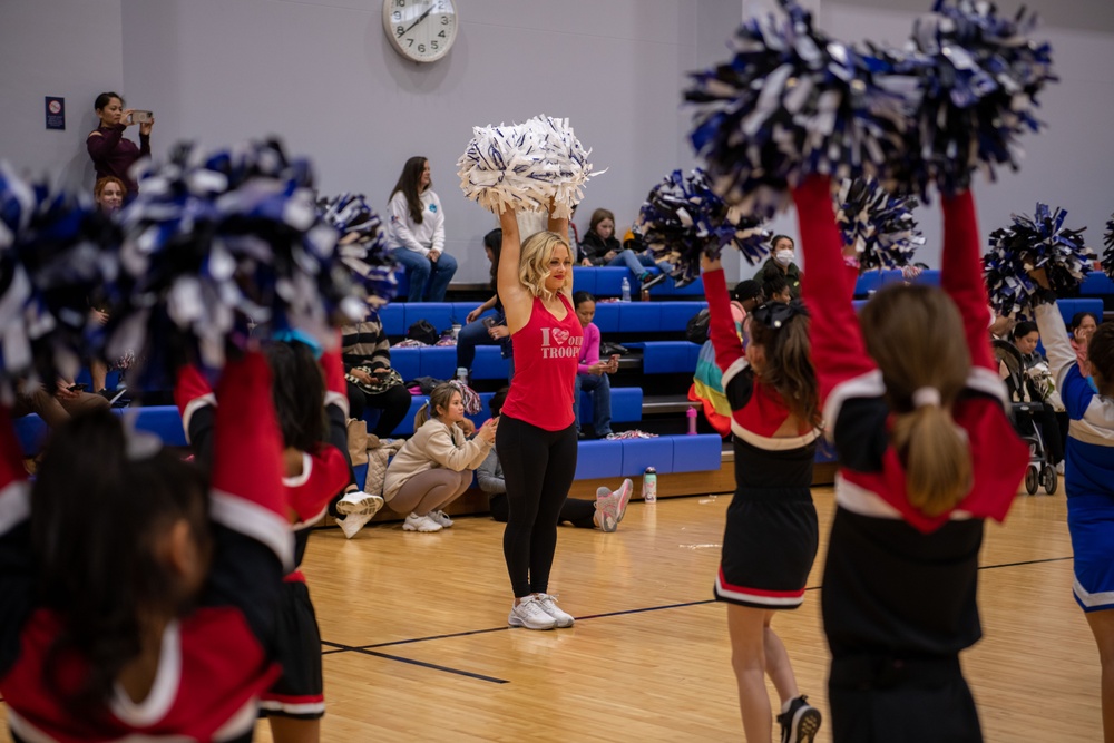 NFL Cheerleaders visit MCAS Iwakuni