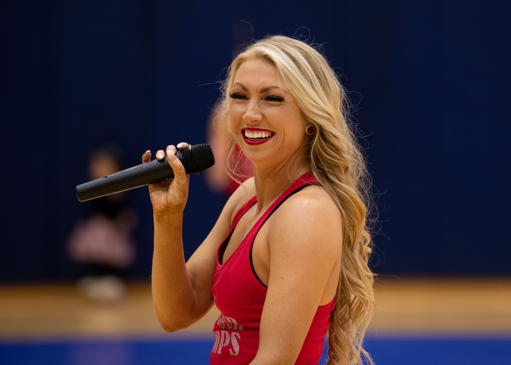 NFL Cheerleaders visit MCAS Iwakuni