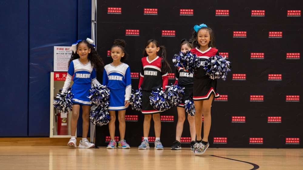 NFL Cheerleaders visit MCAS Iwakuni