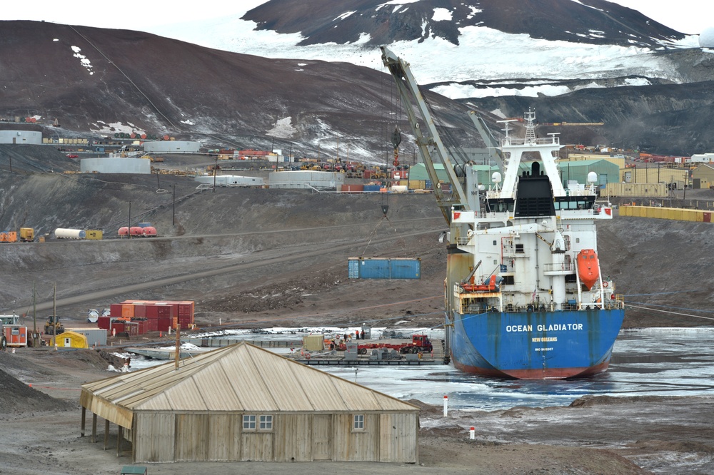 NCHB-1 Container Offload