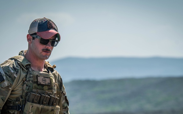 TF Wolfhound conducts training for high angle shooting