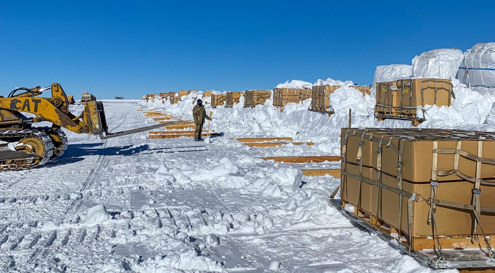 109th Retrograde Cargo Team spends five weeks at South Pole station