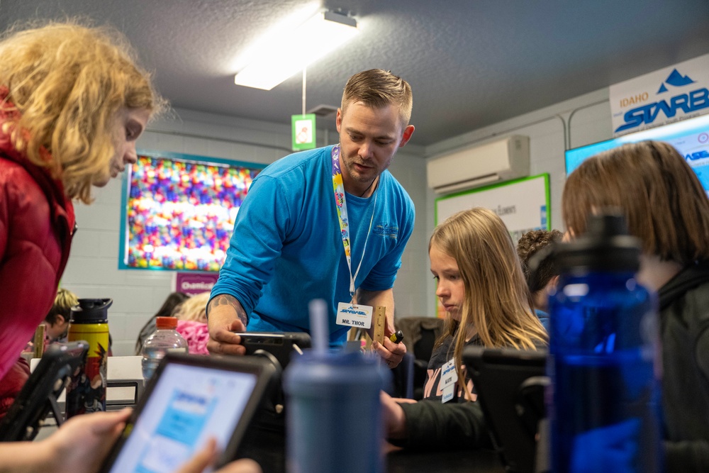 DoD STARBASE Idaho Enriches Children's STEM Experiences