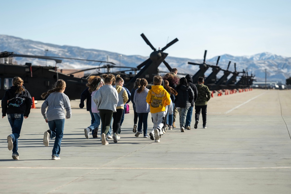 STARBASE Kids Tour Army Aviation