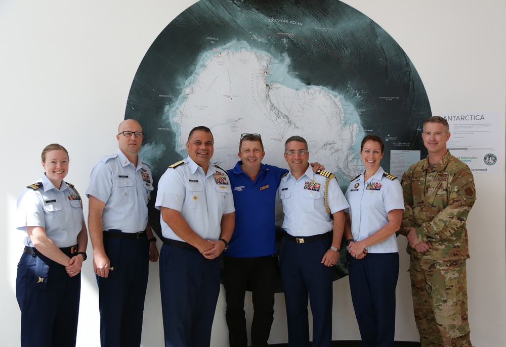 Vice Adm. Tiongson visits Australia, New Zealand