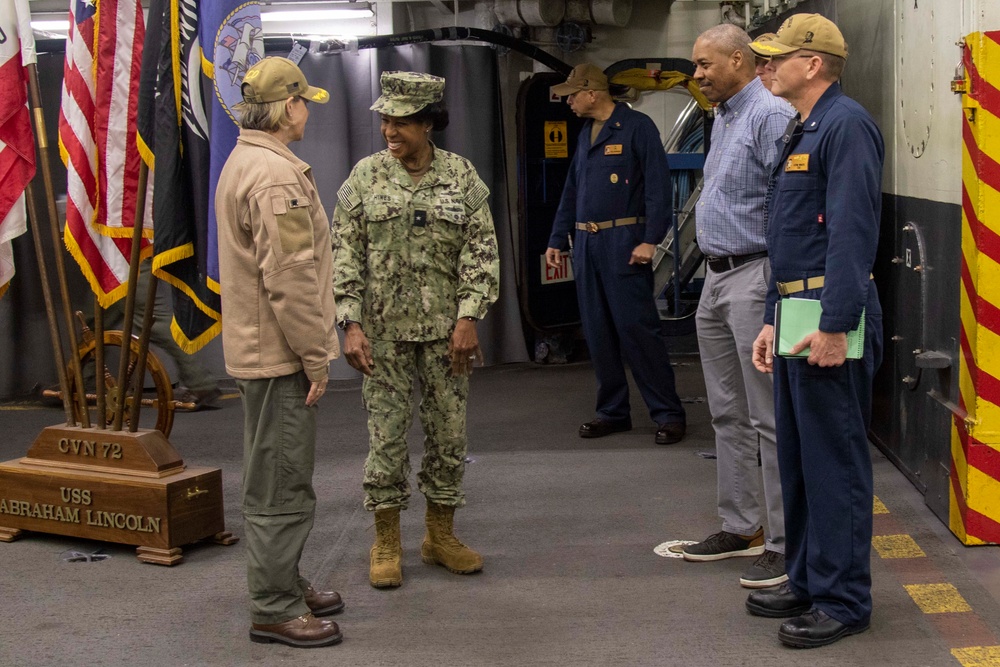 Abraham Lincoln hosts Rear Adm. Tracy Hines