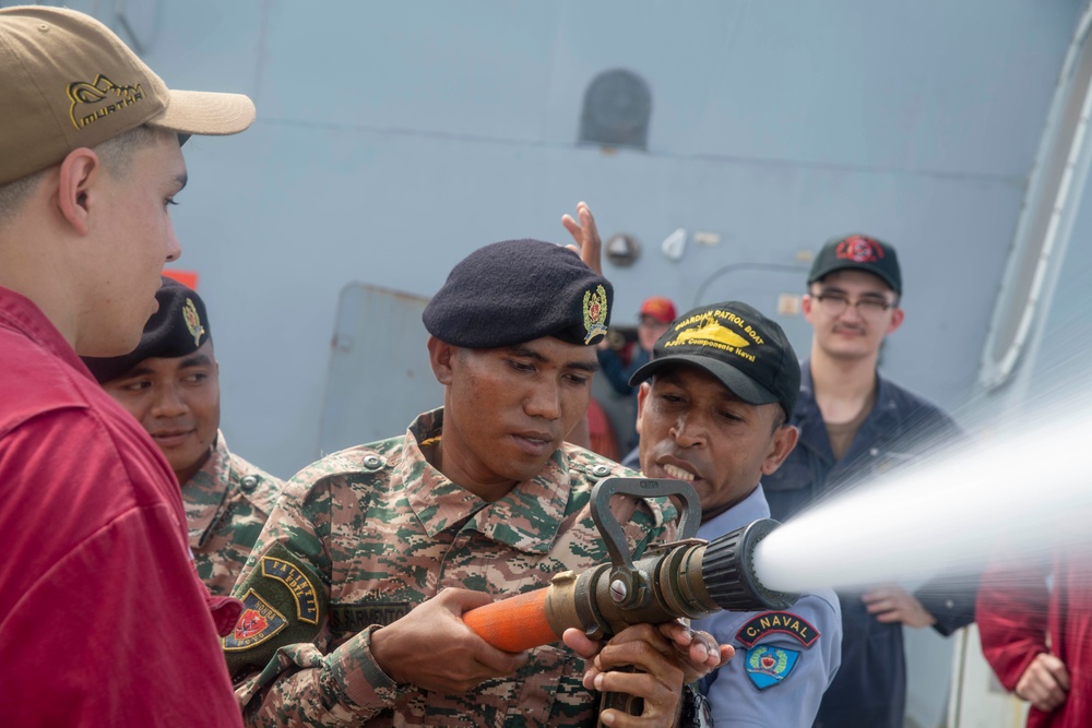 USS John P. Murtha Completes CARAT Timor-Leste