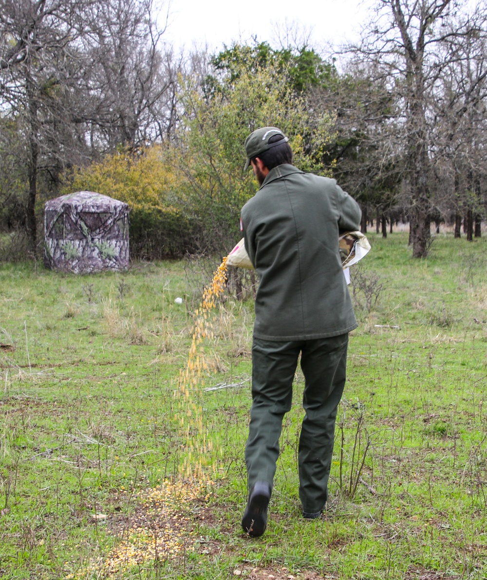 Becoming Outdoors Women Hunt at Waco Lake