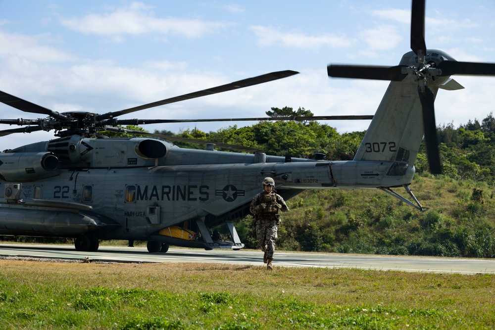 Jungle Warfare Exercise 23 Aerial Resupply