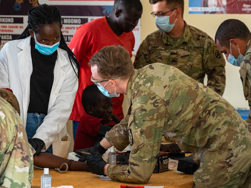 U.S. Army, KDF partner with local medical clinic during JA23