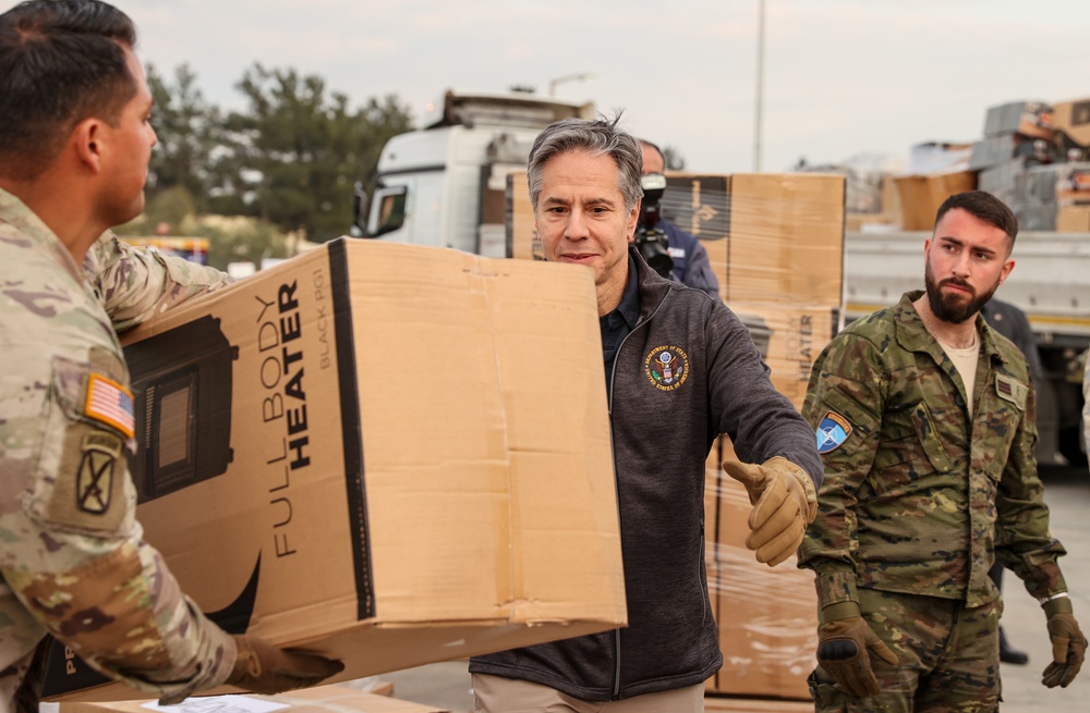 Secretary of State Visits Incirlik Air Base