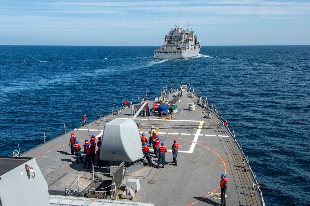 USS Paul Hamilton replenishment-at-sea