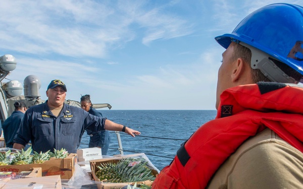 USS Paul Hamilton replenishment-at-sea