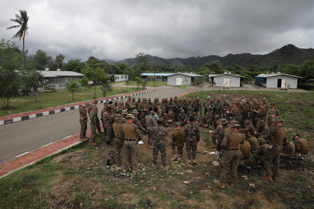 BLT 2/4 Conduct a ROC Walk with Fuzileros