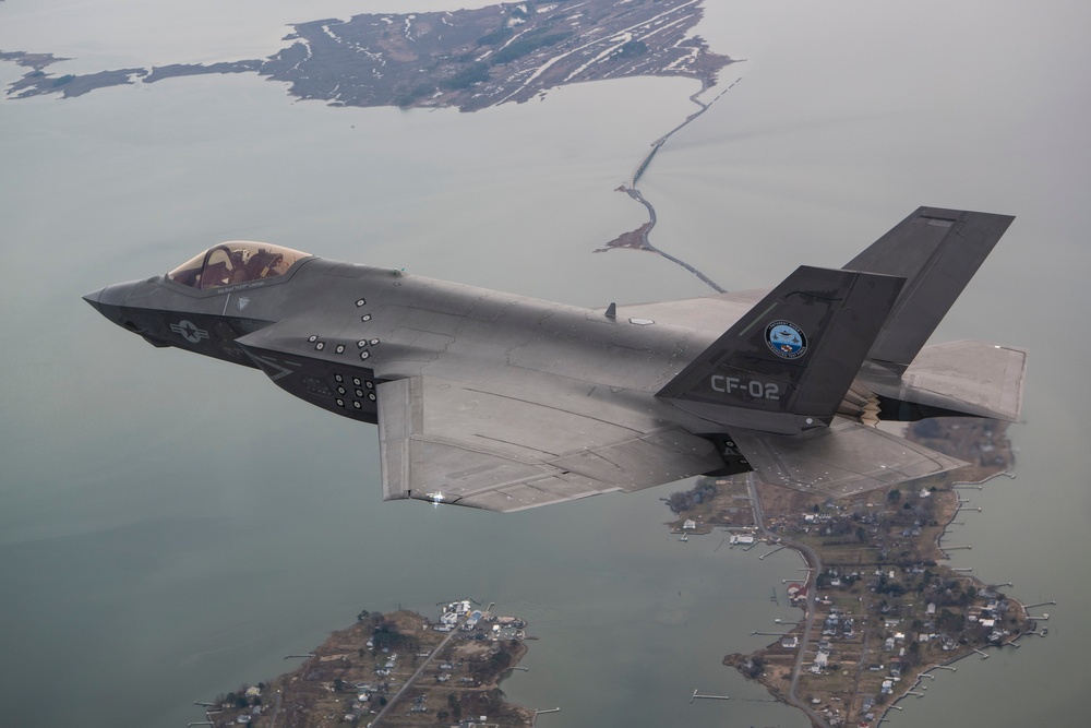 F-35C flies with GBU-53/B Small Diameter Bomb II