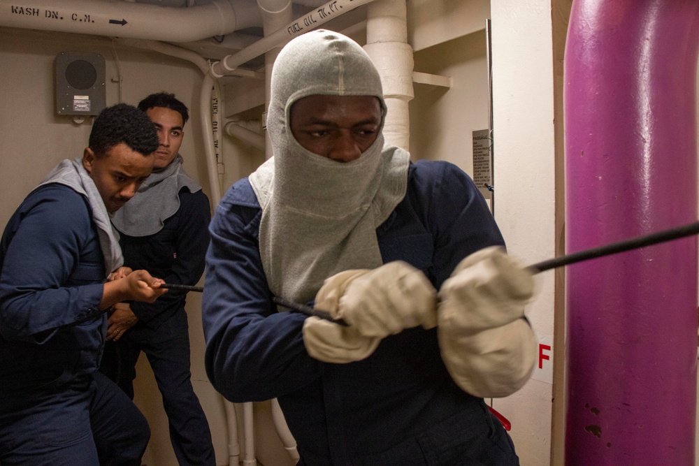 DVIDS Images Anchorage General Quarters [Image 3 of 4]