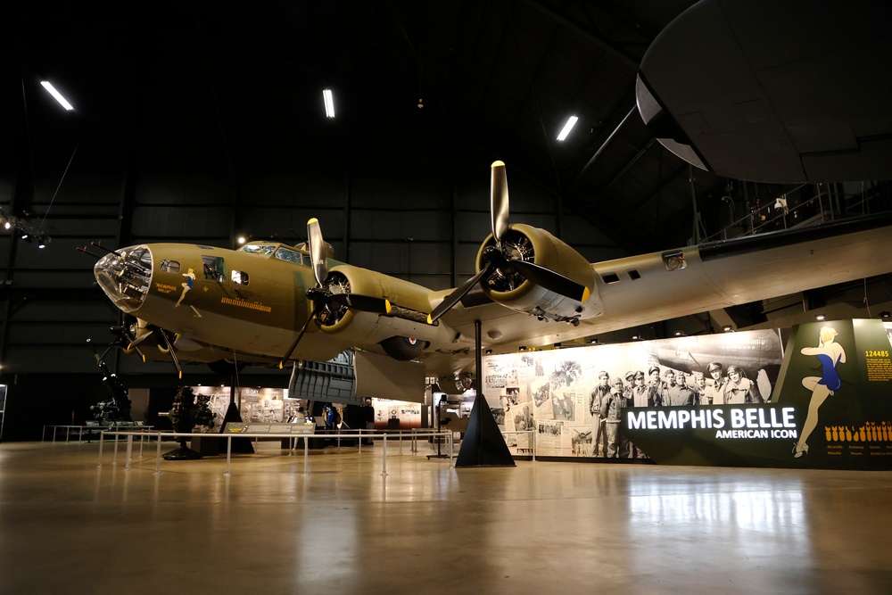 Boeing B-17F Memphis Belle