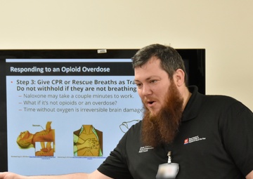 Arnold AFB personnel receive opioid response training