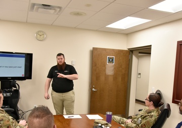 Arnold AFB personnel receive opioid response training