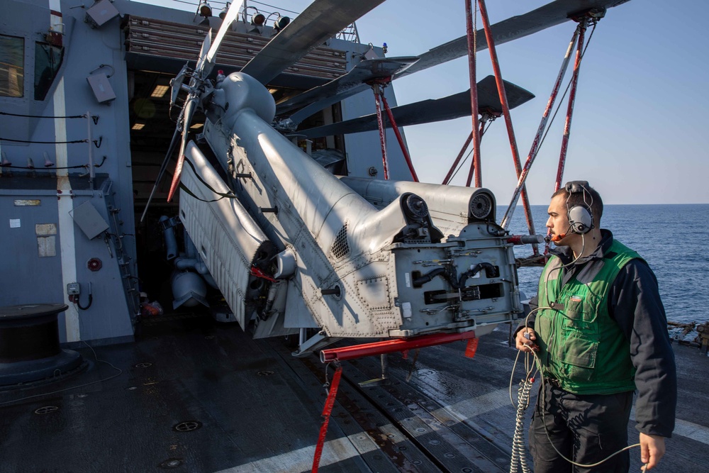 USS Nitze (DDG 94) Daily Operations