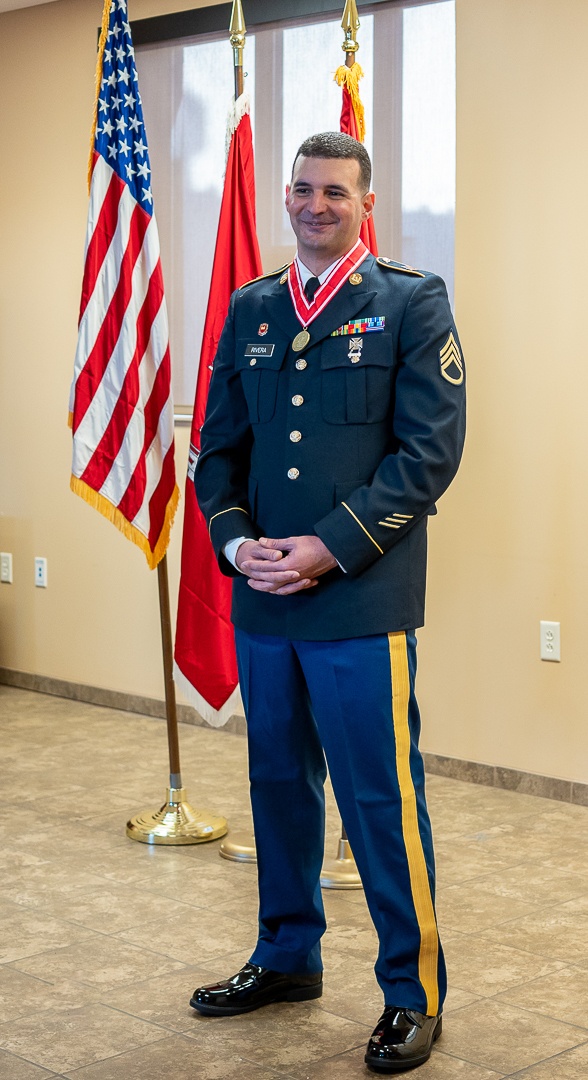 Buffalo District's Project Engineer Luis Rivera Diaz Receives the Bronze de Fleury