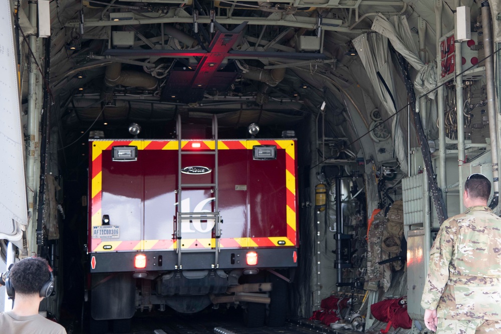 U.S. Airmen demonstrate air mobility impact on Lead Wing operations