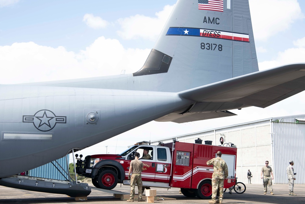 U.S. Airmen demonstrate air mobility impact on Lead Wing operations