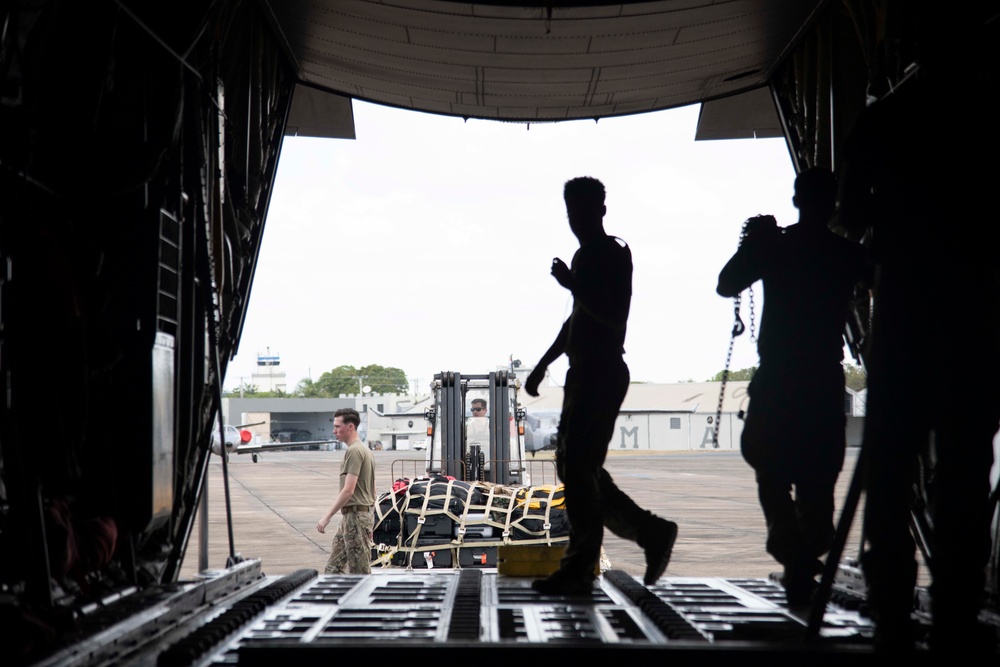 U.S. Airmen demonstrate air mobility impact on Lead Wing operations