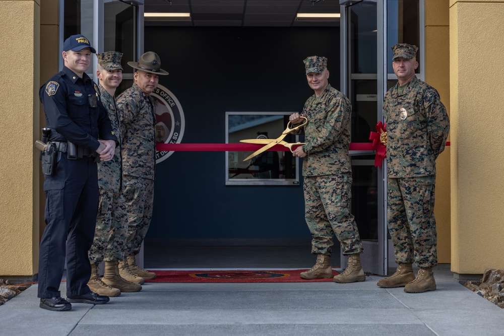 DVIDS - Images - Ribbon Cutting Ceremony [Image 8 Of 9]