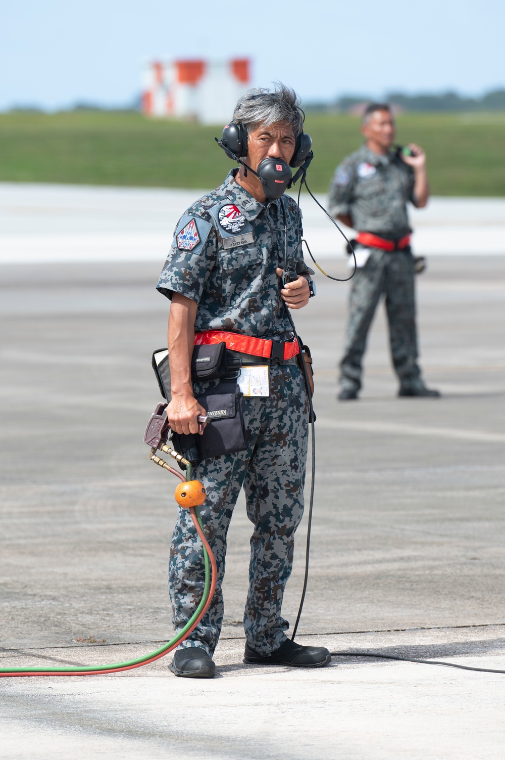 Cope North bilateral hot-pit refueling