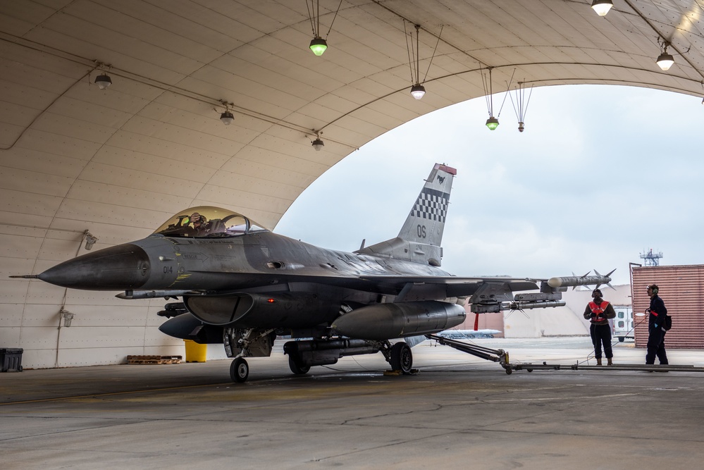 Lining up for a hot-pit refuel