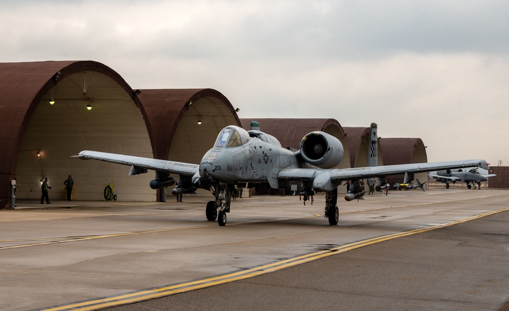 Lining up for a hot-pit refuel