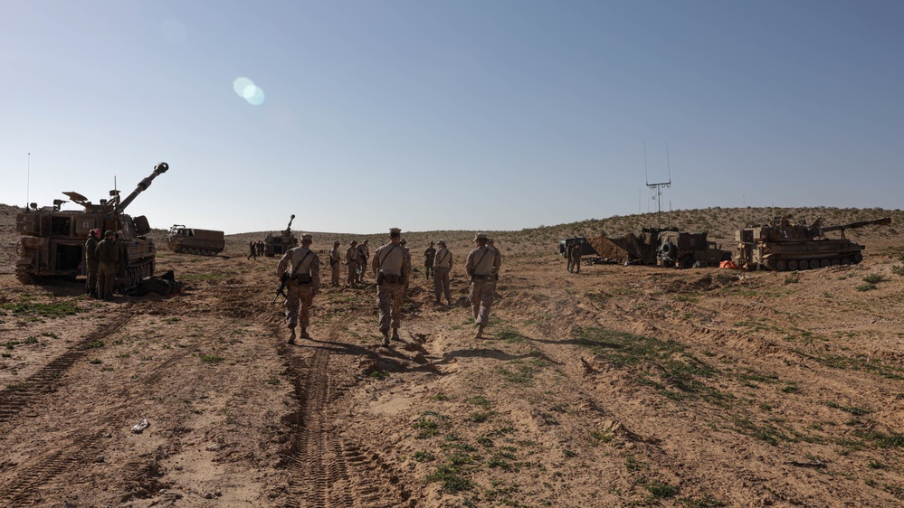 U.S. Marines with 3rd ANGLICO Visit a Mobile Artillery Pause During Intrepid Maven 23.2