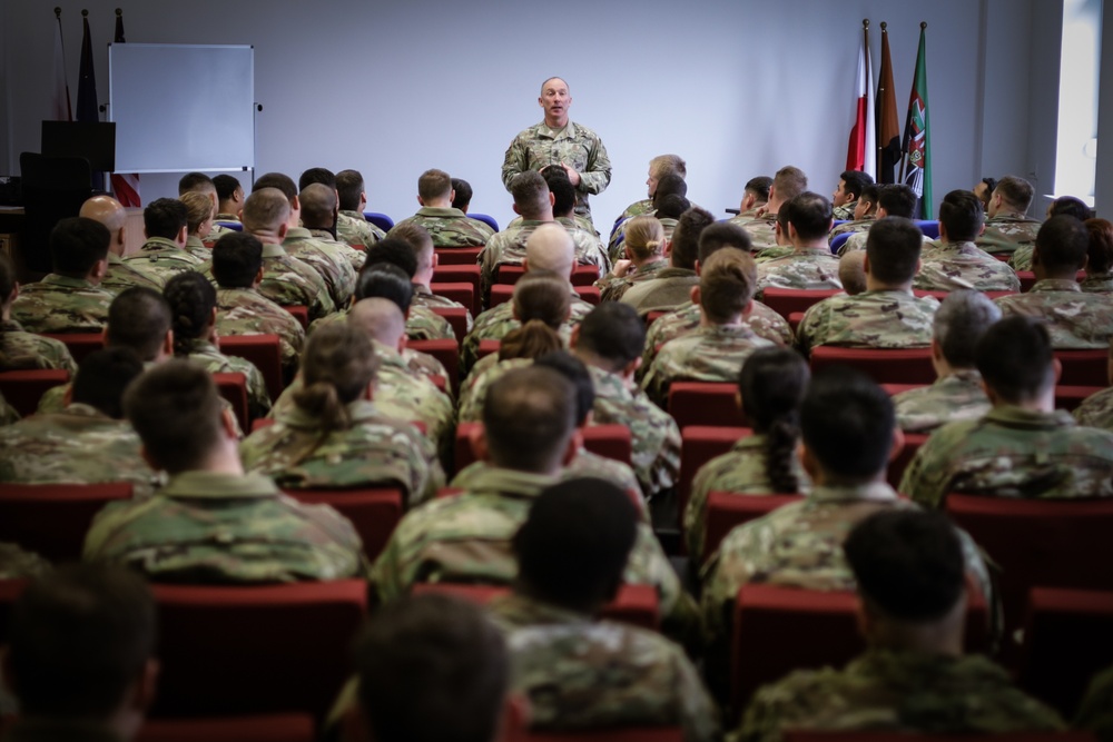 III Armored Corps Command Sergeant Major Burgoyne Visits Poland