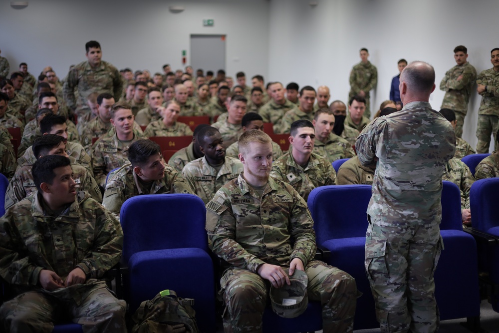 III Armored Corps Command Sergeant Major Burgoyne Visits Poland