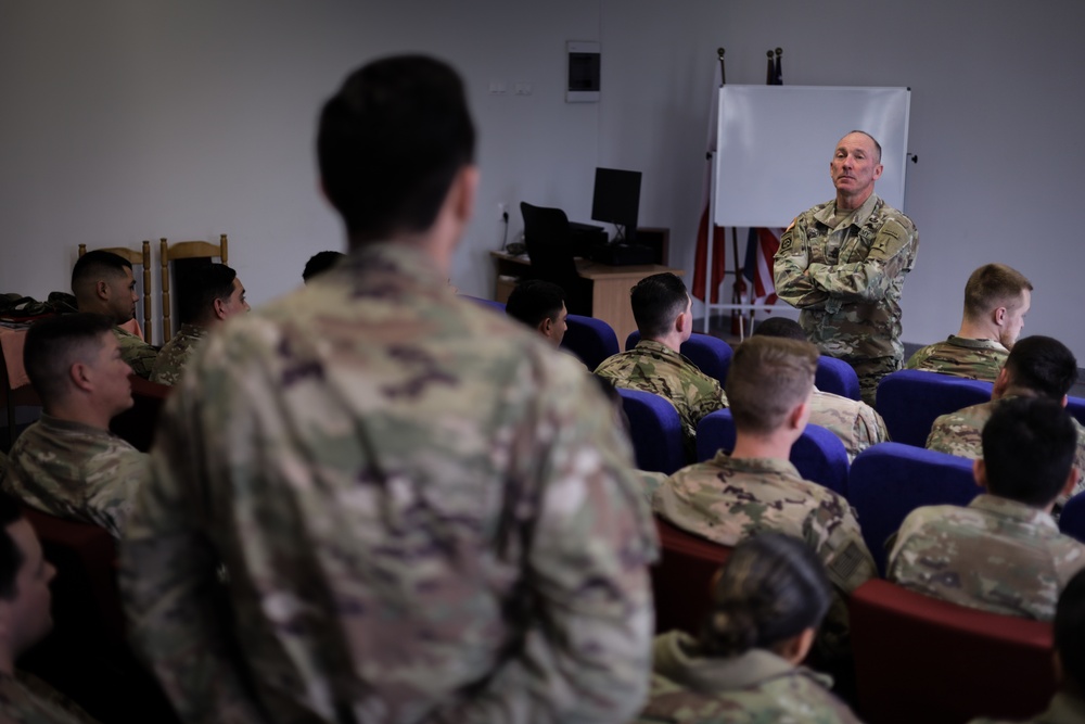 III Armored Corps Command Sergeant Major Burgoyne Visits Poland