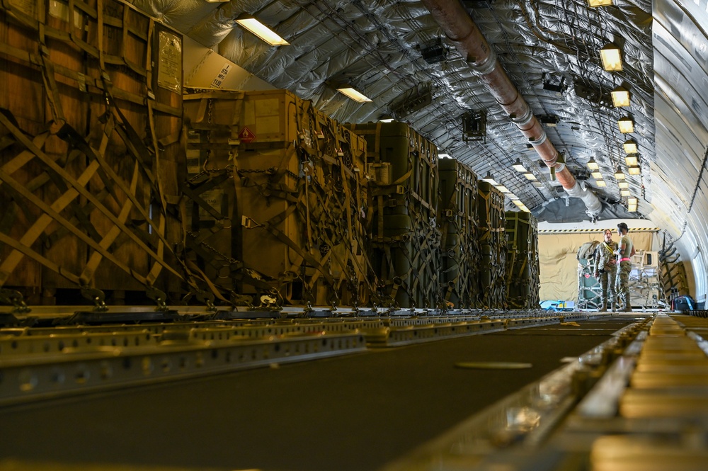 Incirlik Port Dawgs offload Medical Shelters for Humanitarian Relief Aid