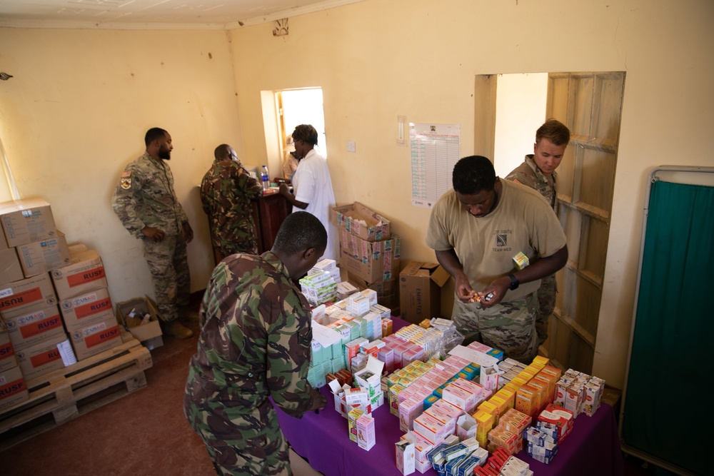 U.S. Army, KDF Partner with local medical clinic during JA23