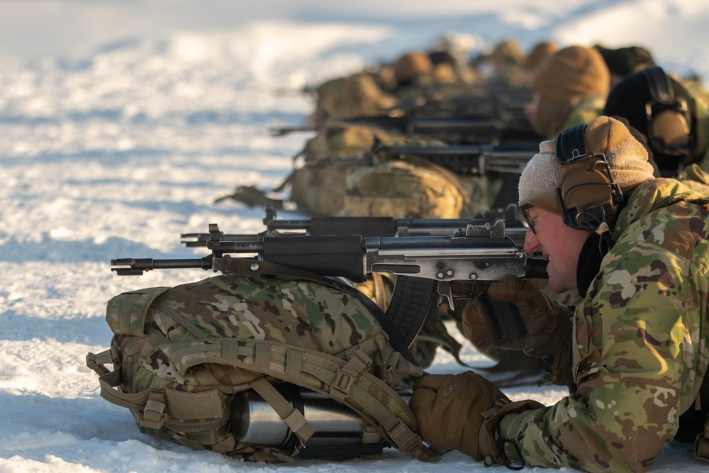 3-71 Cavalry Regiment, 1BCT, 10th Mountain Division train with Finnish soldiers on weapons proficiency using Finland’s RK62 assault rifle during Defense Exercise North in Sodankyla Garrison, Finland, during Exercise Arctic Forge '23 on Feb. 22, 2023