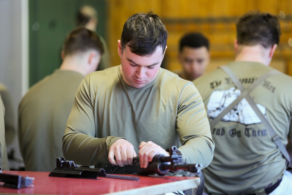 3-71 Cavalry Regiment, 1BCT, 10th Mountain Division train with Finnish soldiers on weapons proficiency using Finland’s RK62 assault rifle during Defense Exercise North in Sodankyla Garrison, Finland, during Exercise Arctic Forge '23 on Feb. 22, 2023