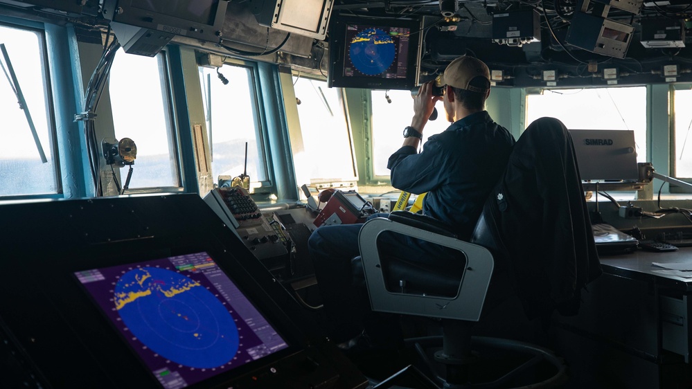 USS Farragut Arrives in Guantanamo Bay, Cuba