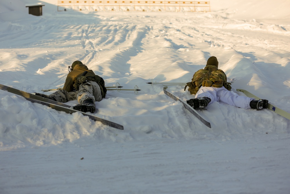 3-71 Cavalry Regiment, 1BCT, 10th Mountain Division train with Finnish soldiers on weapons proficiency using Finland’s RK62 assault rifle during Defense Exercise North in Sodankyla Garrison, Finland, during Exercise Arctic Forge '23 on Feb. 22, 2023