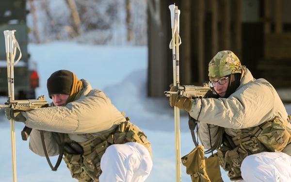 3-71 Cavalry Regiment, 1BCT, 10th Mountain Division train with Finnish soldiers on weapons proficiency using Finland’s RK62 assault rifle during Defense Exercise North in Sodankyla Garrison, Finland, during Exercise Arctic Forge '23 on Feb. 22, 2023