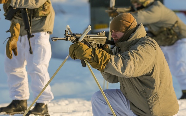 3-71 Cavalry Regiment, 1BCT, 10th Mountain Division train with Finnish soldiers on weapons proficiency using Finland’s RK62 assault rifle during Defense Exercise North in Sodankyla Garrison, Finland, during Exercise Arctic Forge '23 on Feb. 22, 2023