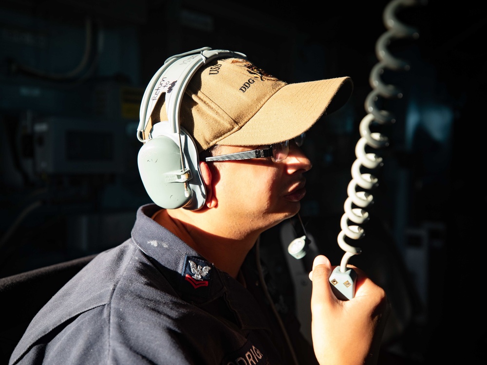 USS Farragut Arrives in Guantanamo Bay, Cuba