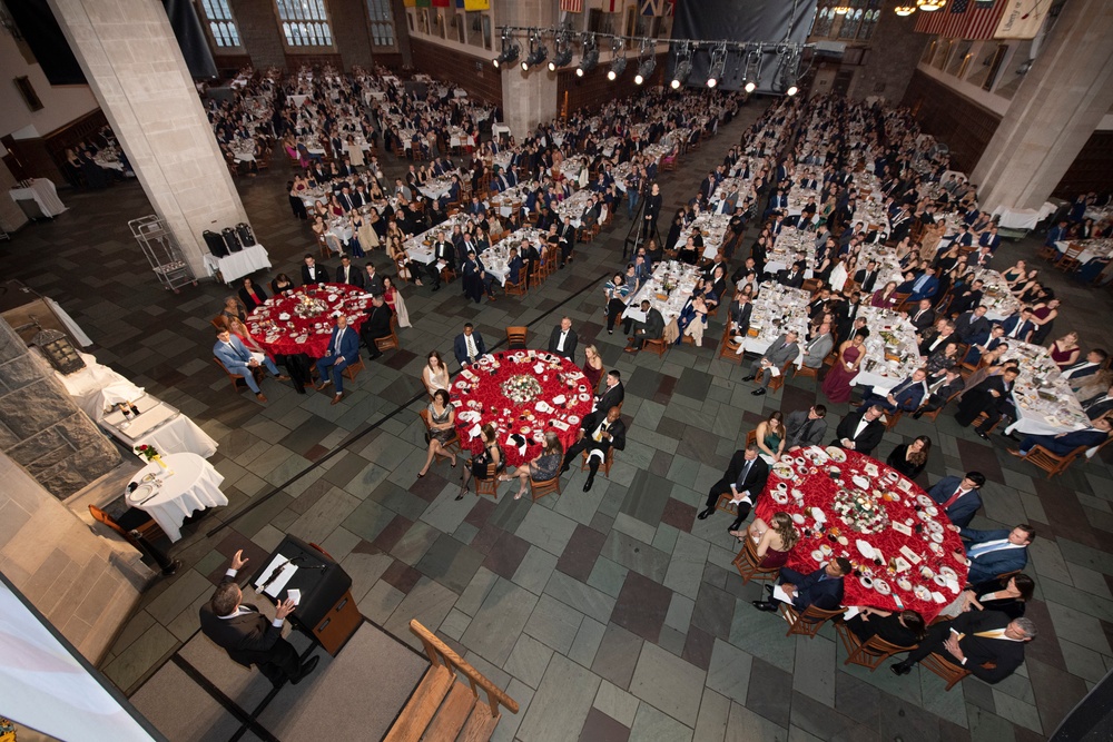 Class of 2023 gathers to celebrate 100 days until graduation during 100th Night Weekend